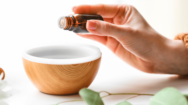 感冒、鼻塞怎麼辦？精油舒緩小幫手推薦