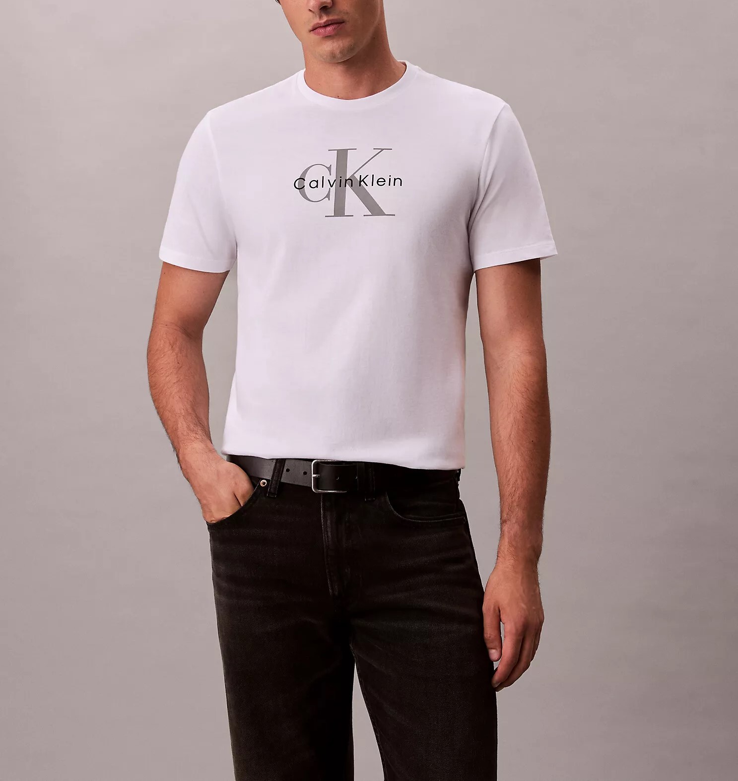 [S] CALVIN KLEIN WHITE CLASSIC FIT SIGNATURE LOGO T-SHIRT, SP47604097-47B864G111 (SCK751)