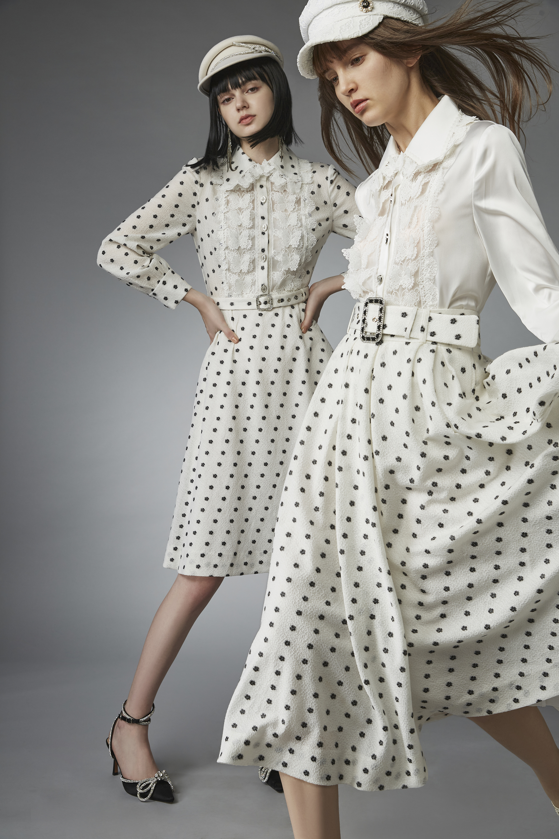 BB1AA003C1 復古大擺提花點點波浪裙 (附布腰帶 / 官網限定)