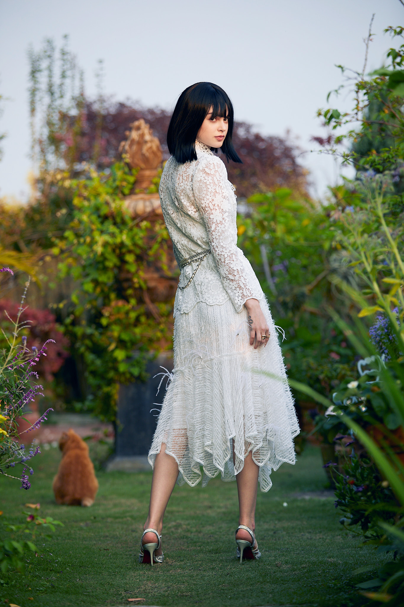 BB1AA005C1 希臘婚禮不對稱刺繡毛紗管珠蛋糕裙 (官網限定)