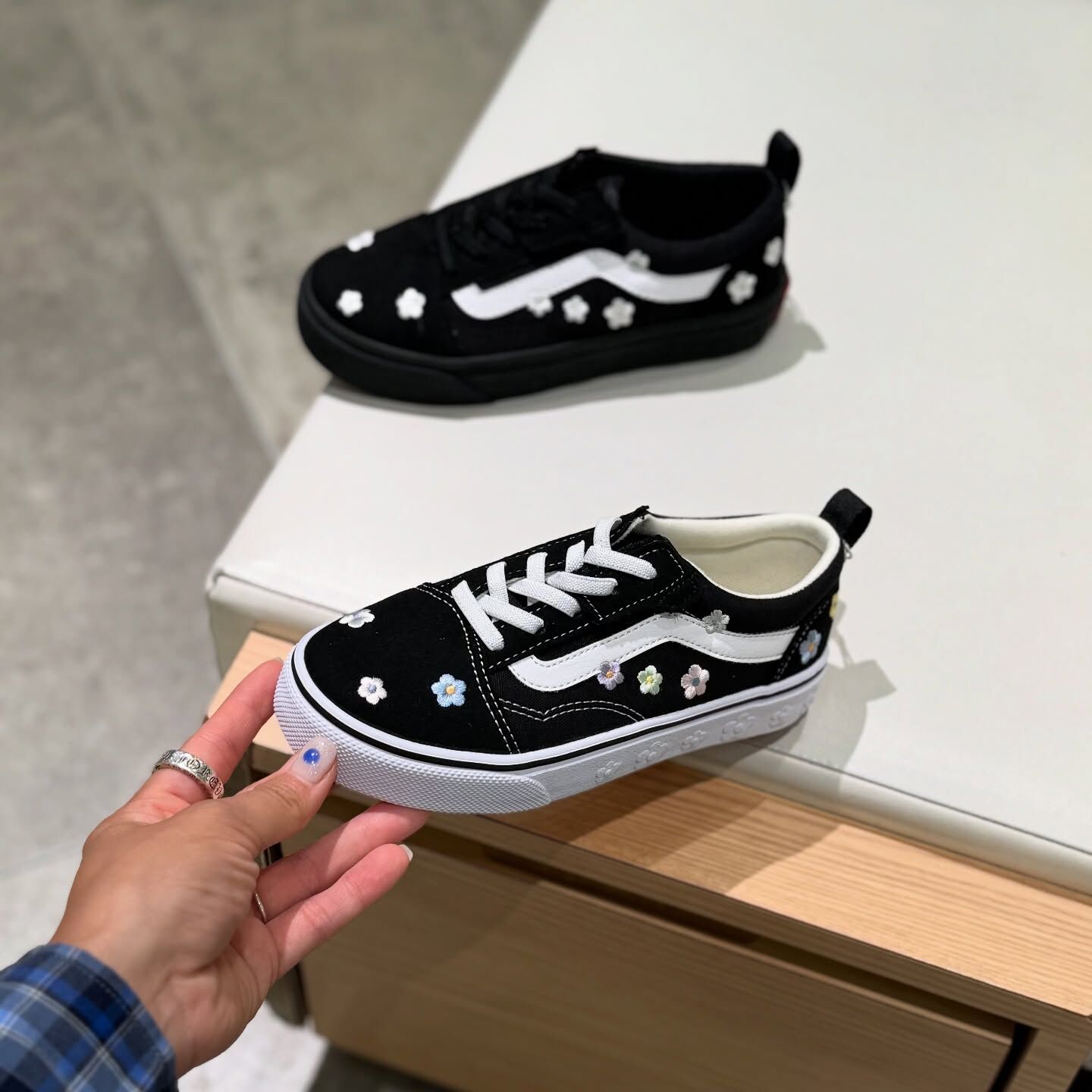 Vans Old Skool 日本限定 黑色 小雛菊 小花 魔鬼氈 中童 童鞋 V36PS