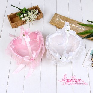 【台灣現貨速發】藤籃 提籃 蕾絲小花童籃 愛心形狀