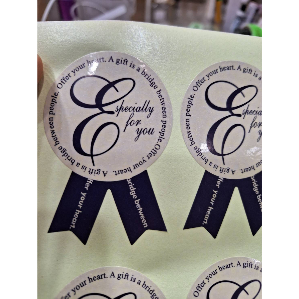 【台灣現貨速發】編號E96 ---藍色勳章貼紙