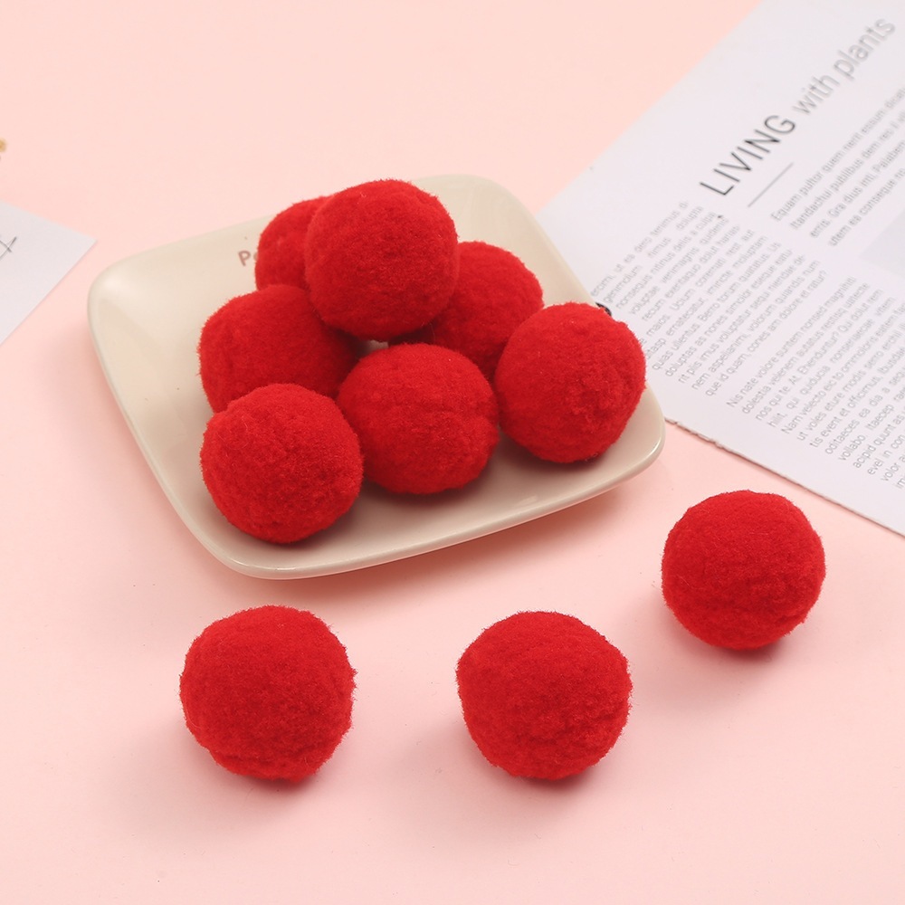 【台灣現貨速發】6公分毛球 棉球
