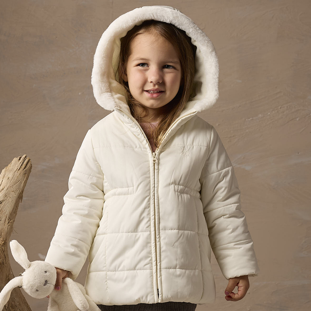 PIPPY 典雅素面連帽鋪棉外套 米