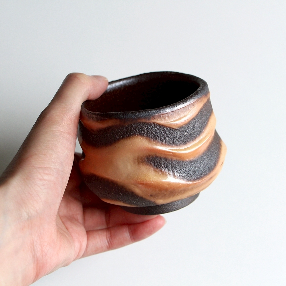 浪紋柴燒手工杯