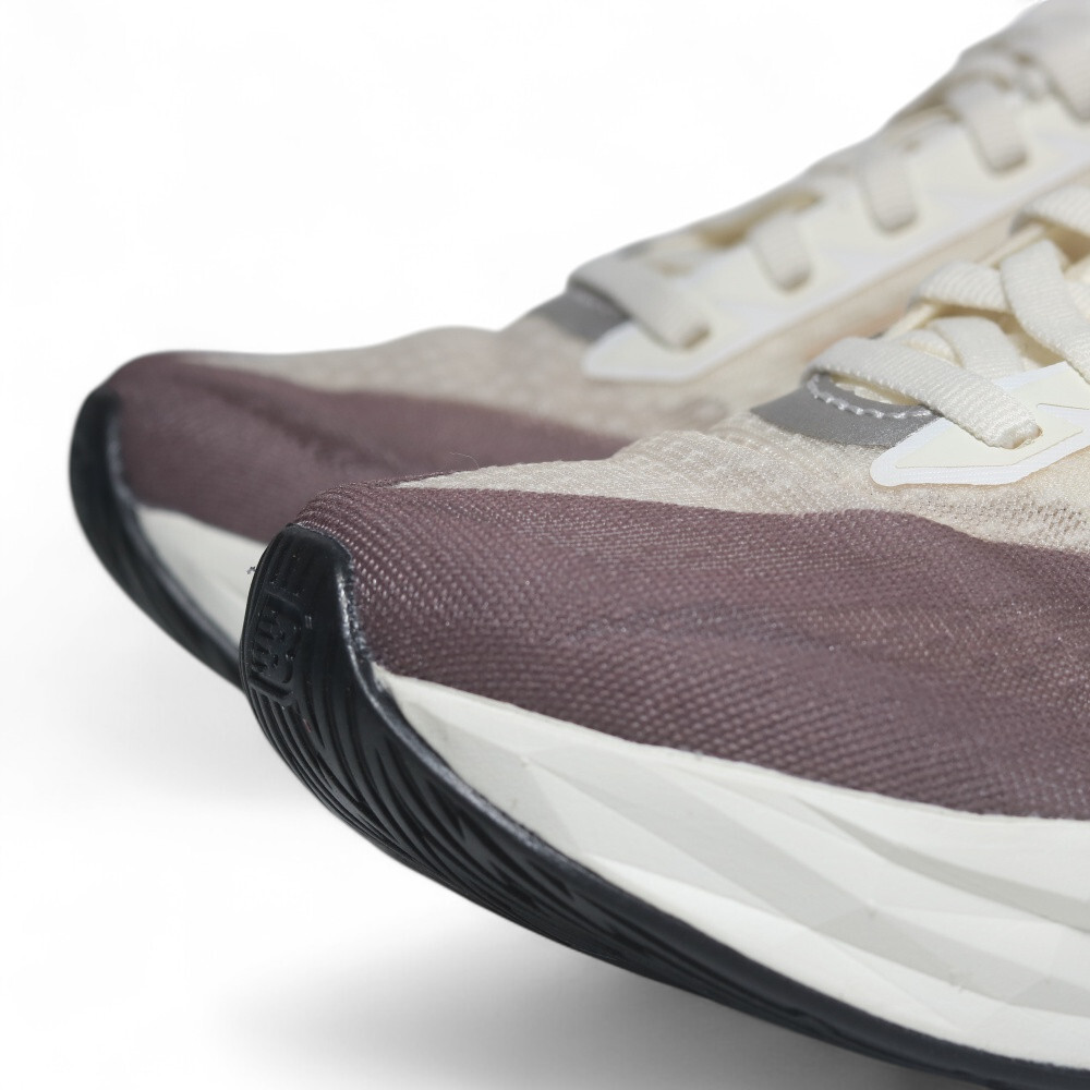 NEW BALANCE 慢跑鞋 FUELCELL REBEL 米白棕 輕量 競速跑鞋 女 WFCXLJ5