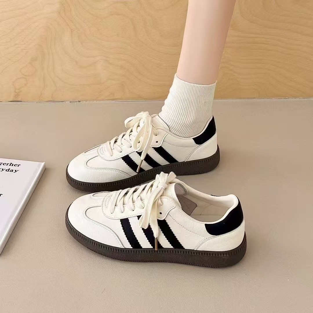 三槓皮革綁帶德訓鞋