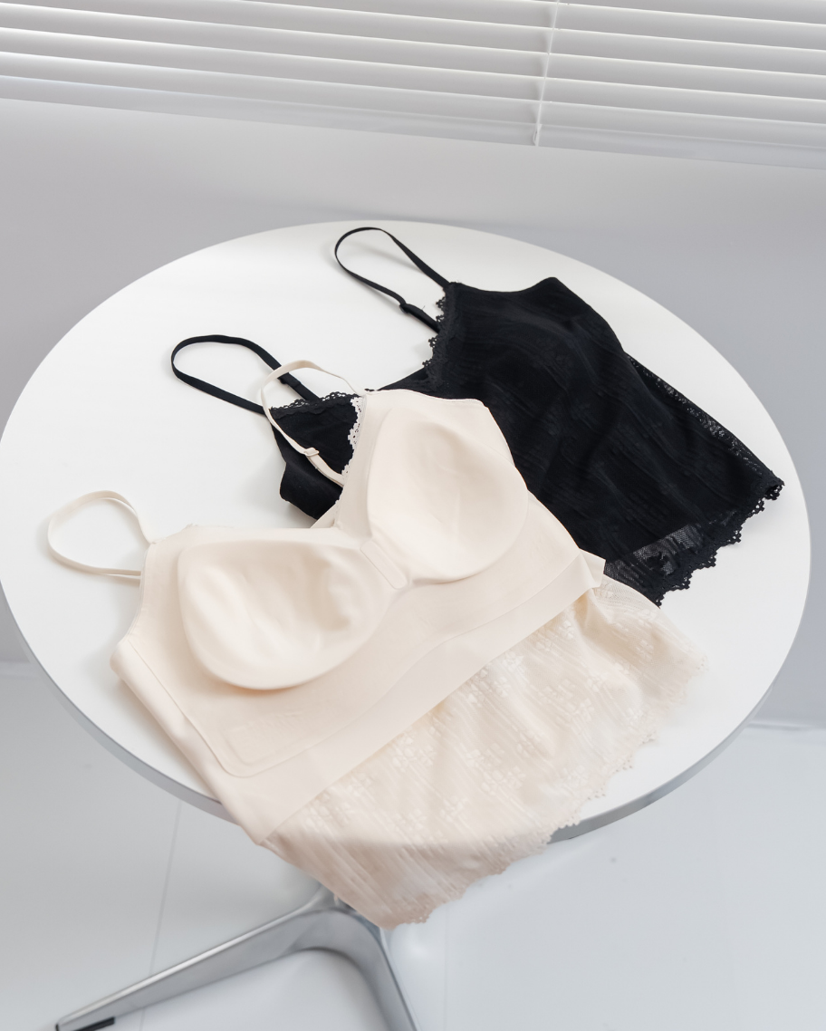 V領蕾絲花邊小可愛