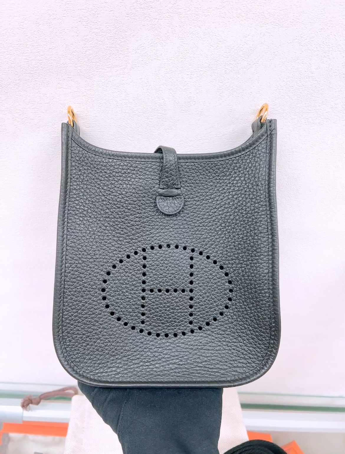 Hermes mini evelyne/ black GHW/ stamp b