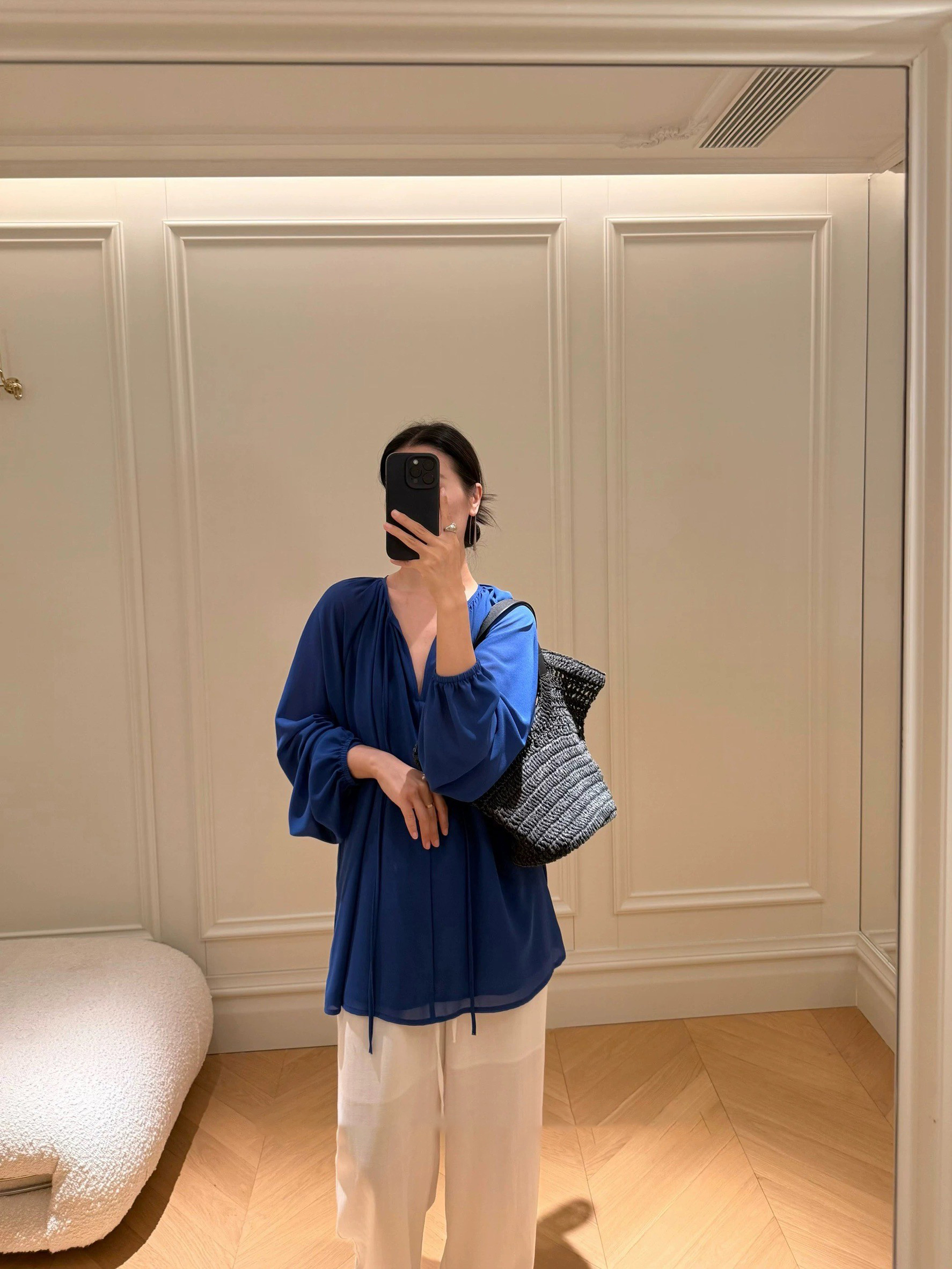 溫柔感雙織帶造型V領傘擺上衣-F / 3色 (Elegant & Love)