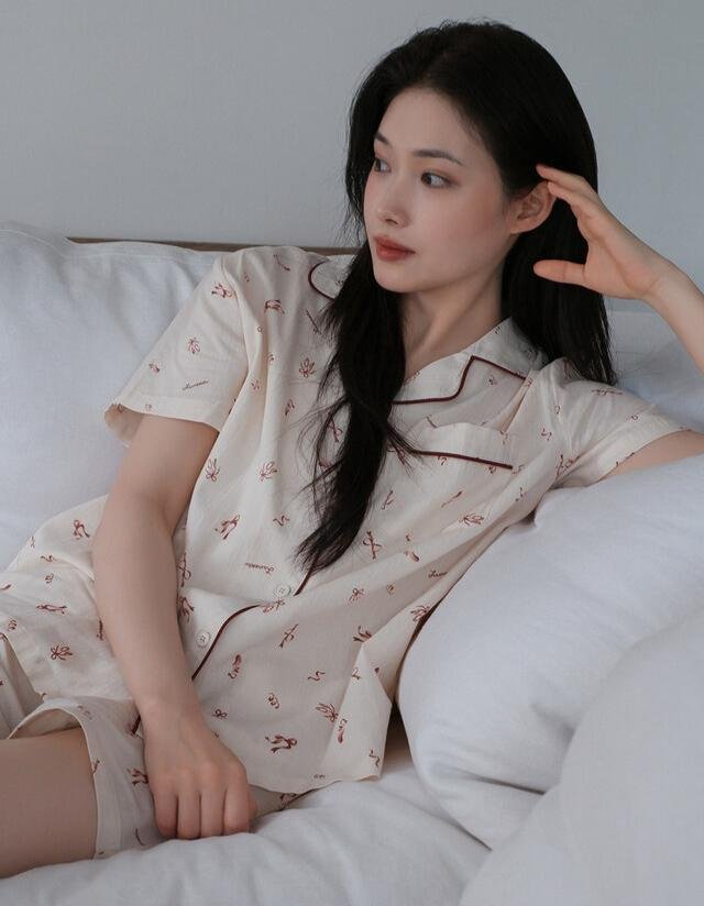 JUUNEEDU蝴蝶結睡衣(酒紅色)