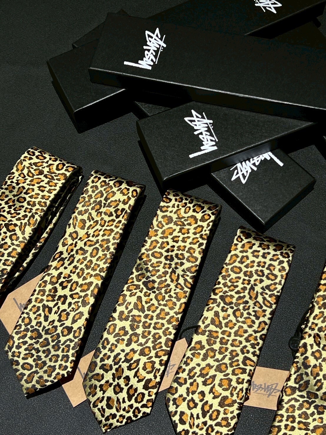 STUSSY JACQARD LEOPARD TIE leopard print tie