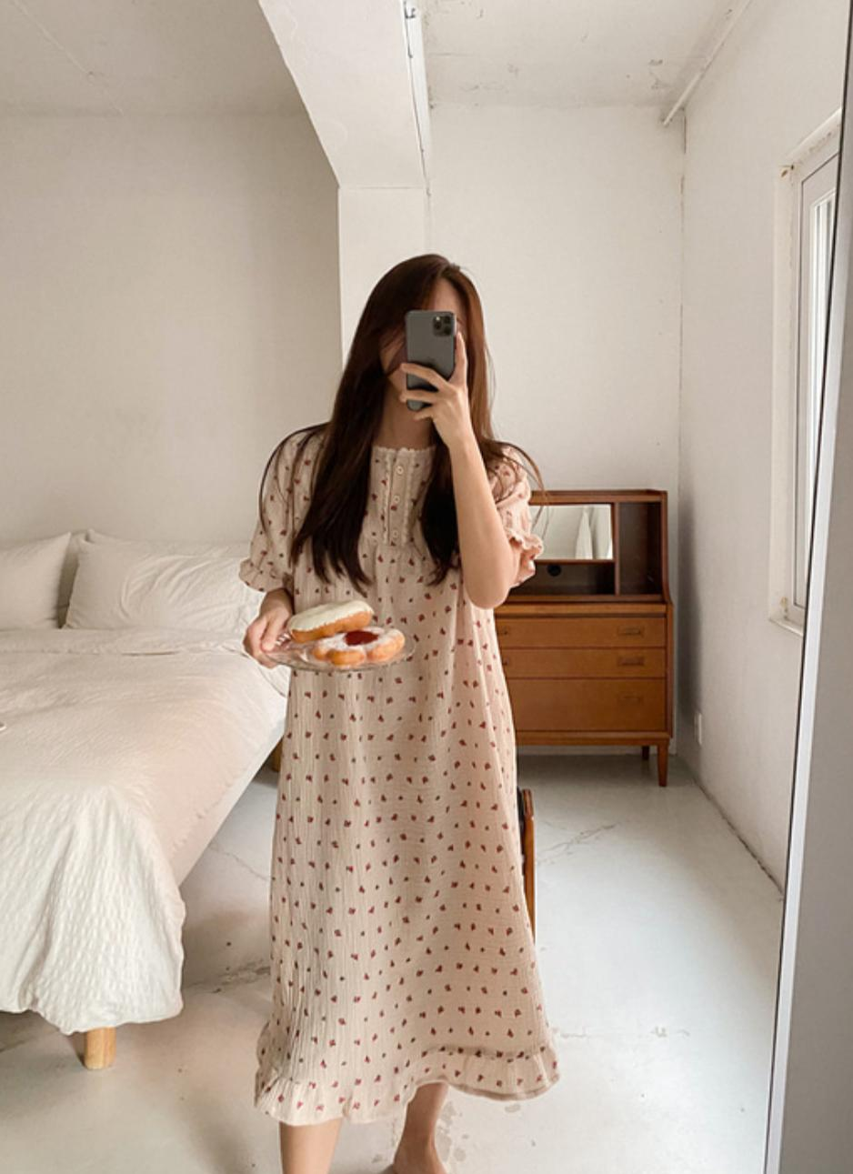 JUUNEEDU玫瑰連身裙睡衣