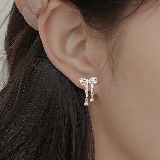 K170緞帶圓珠蝴蝶結垂吊純銀鎖針