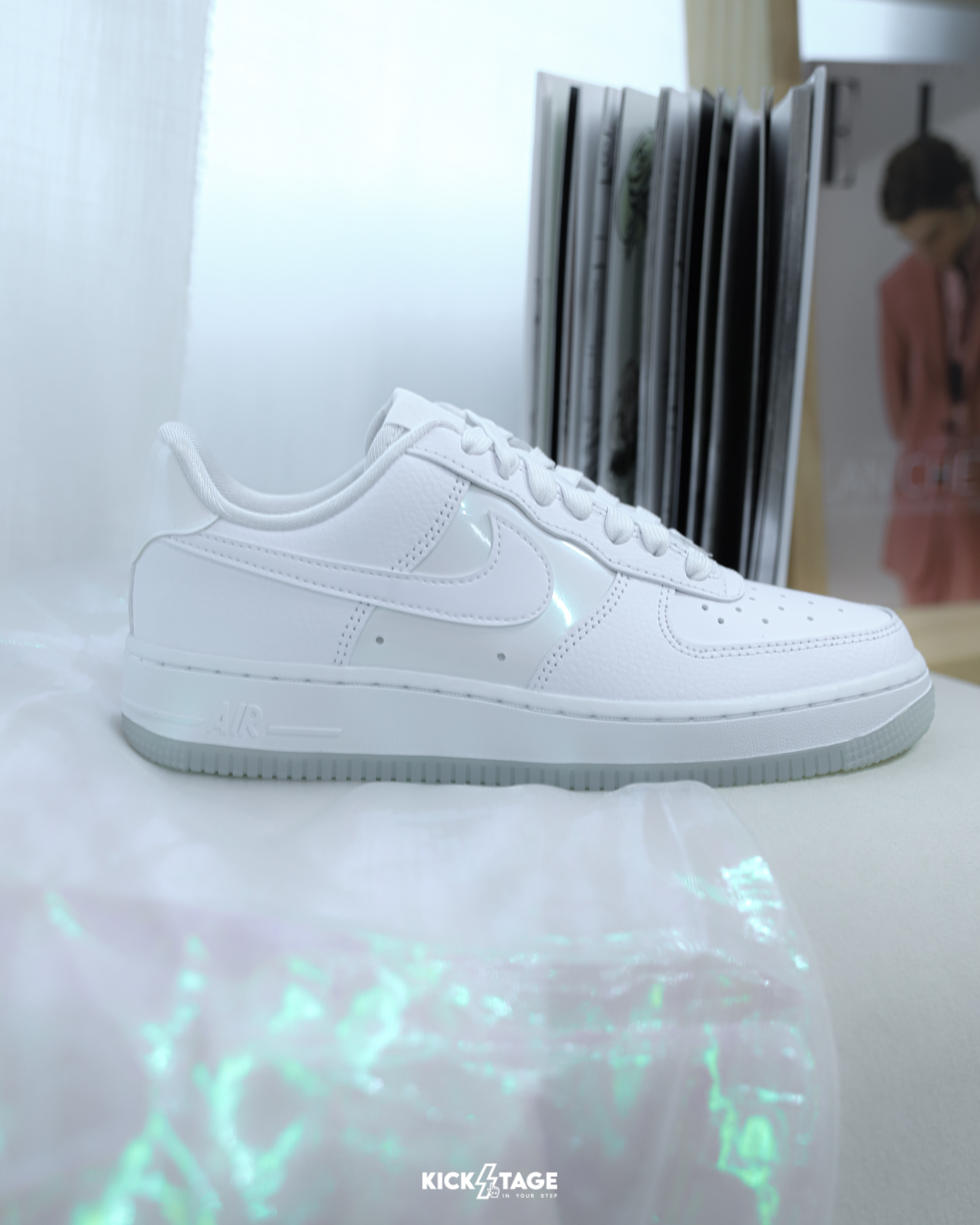 女鞋 NIKE W AIR FORCE 1 '07 LX 全白 炫彩白 珠光感 皮革 果凍底 冰底 休閒鞋【IH3204-100】AF1