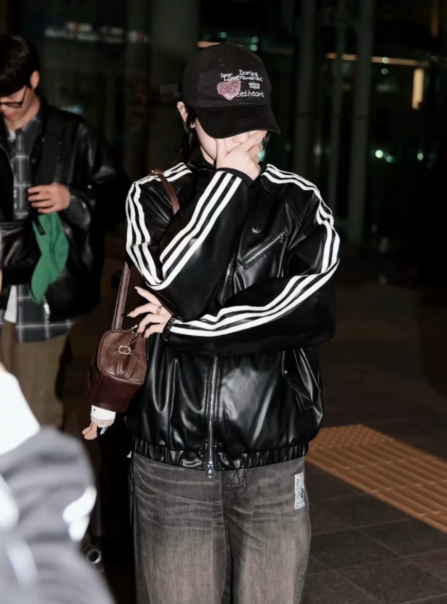 Adidas originals ADICOLOR SPORT PUL JACKET 翻領 休閒 長袖 雙拉鍊 復古 皮外套 女款 黑色 JD3778