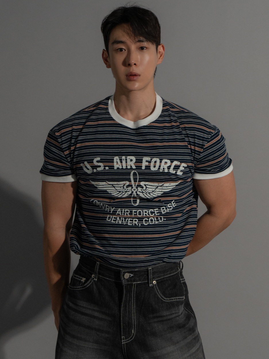 空軍橫紋撞色短袖T恤