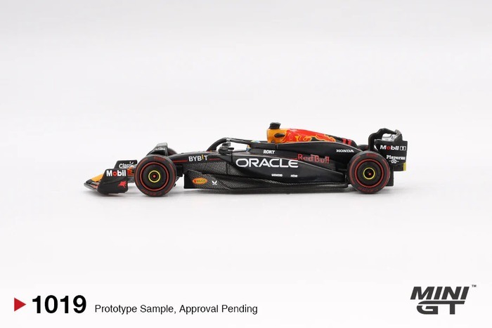 [預訂] Mini GT Oracle Red Bull Racing RB20 #11 Sergio Pérez 2024 F1&nbsp; 2024 Bahrain GP 2nd Place