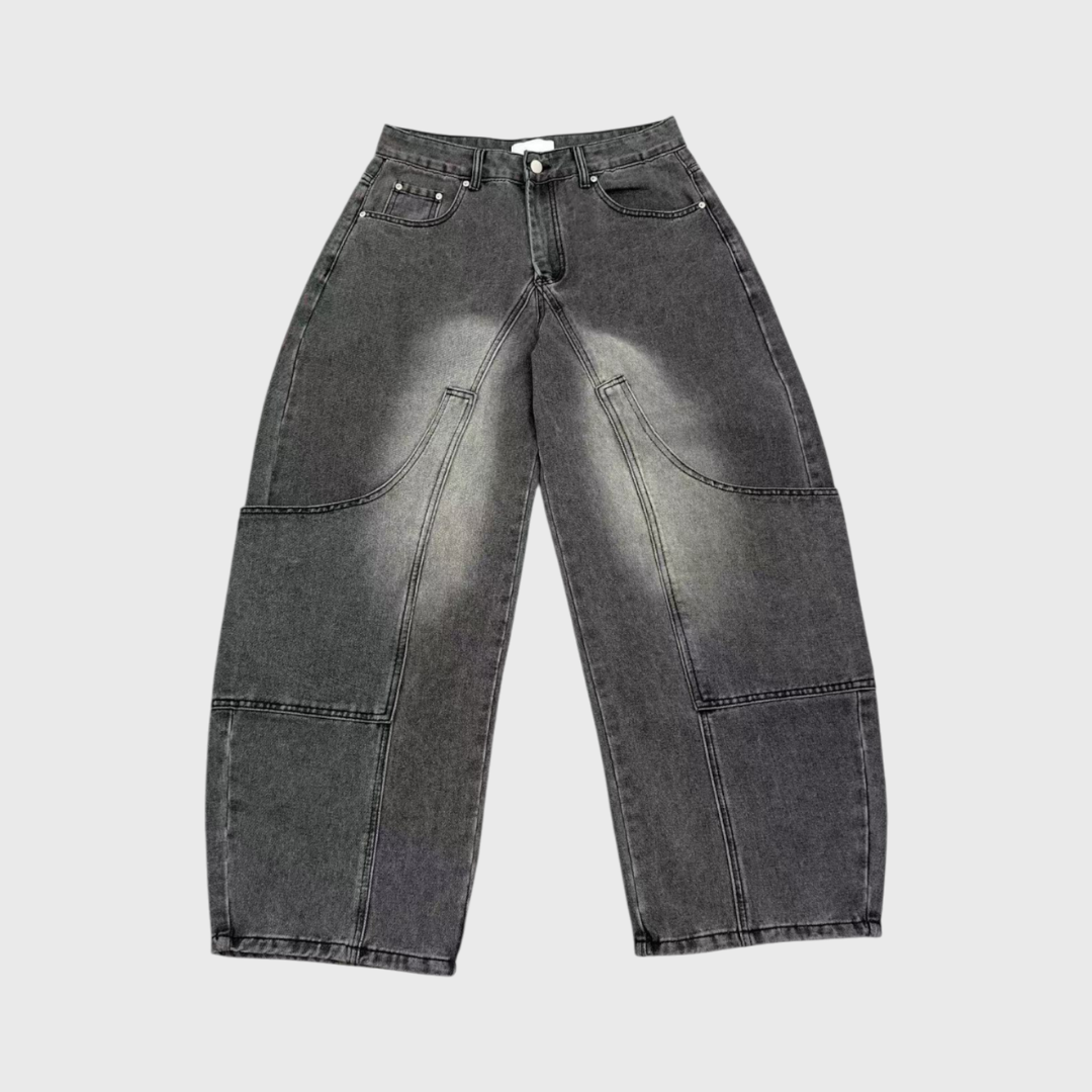 立體剪裁彎刀牛仔褲