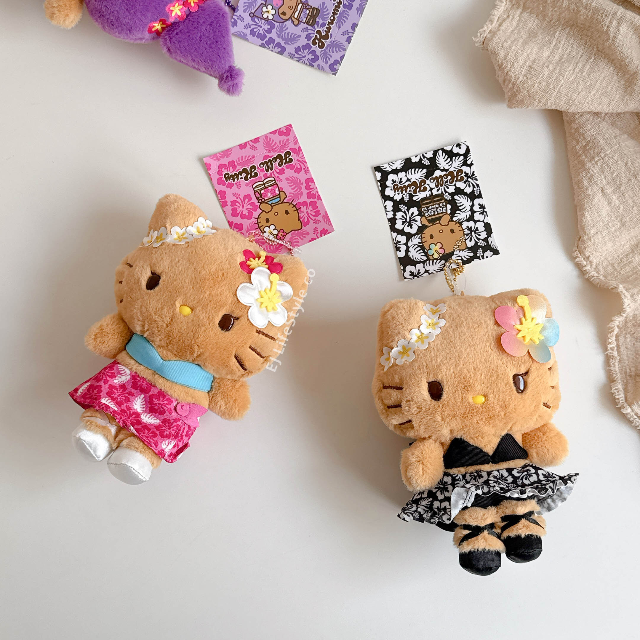 🇯🇵 SANRIO 三麗鷗家族 HELLO KITTY 酷洛米 美樂蒂 日光浴系列 夏威夷 曬黑 吊飾 鑰匙圈 / 現貨