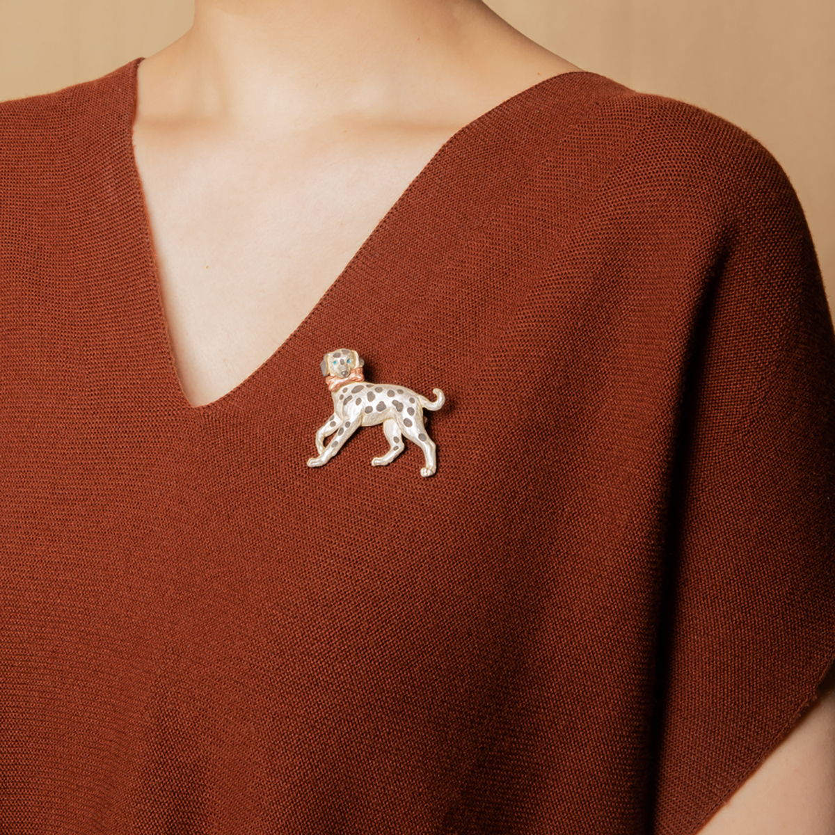 斑點狗胸針