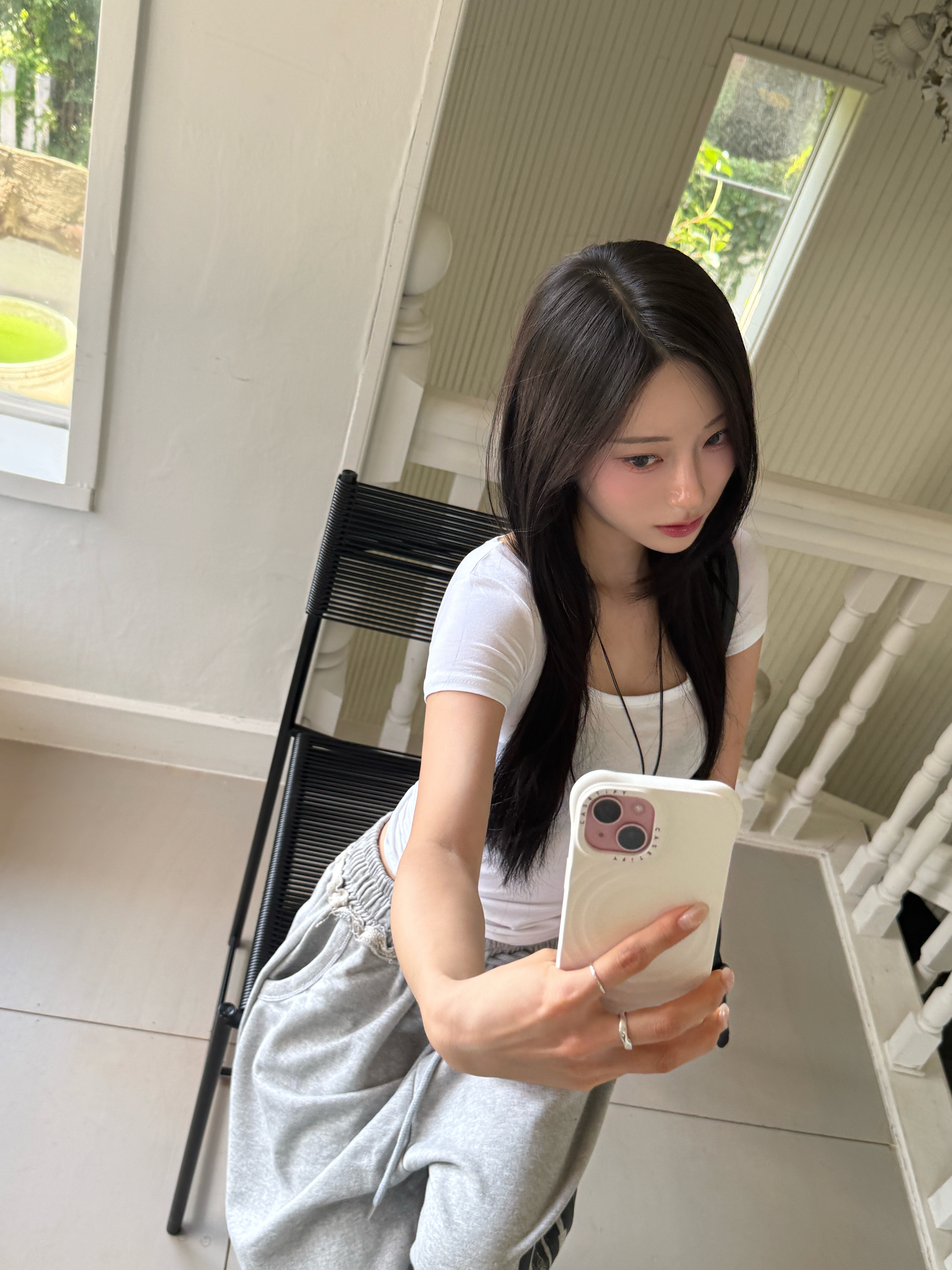 【現貨】C16 空氣感 美胸鎖骨Tee (白)