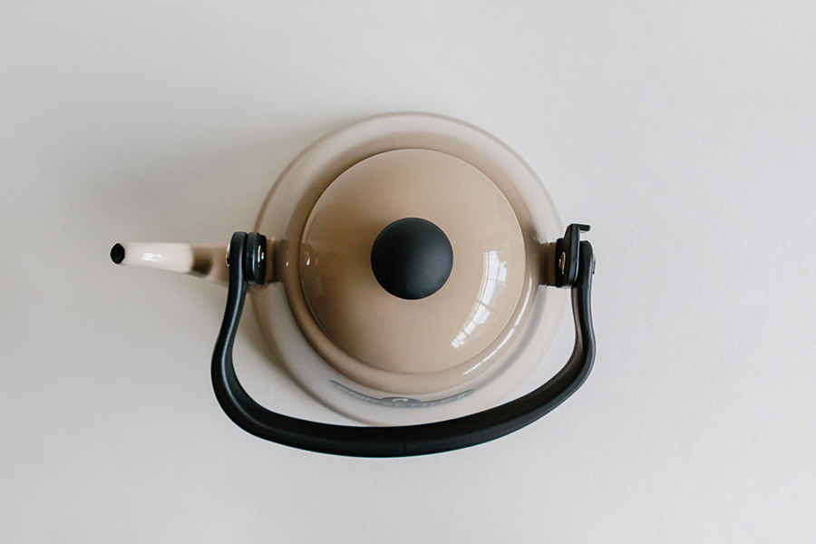 野田琺瑯 - 新色 滴落式咖啡平底壺II / 米