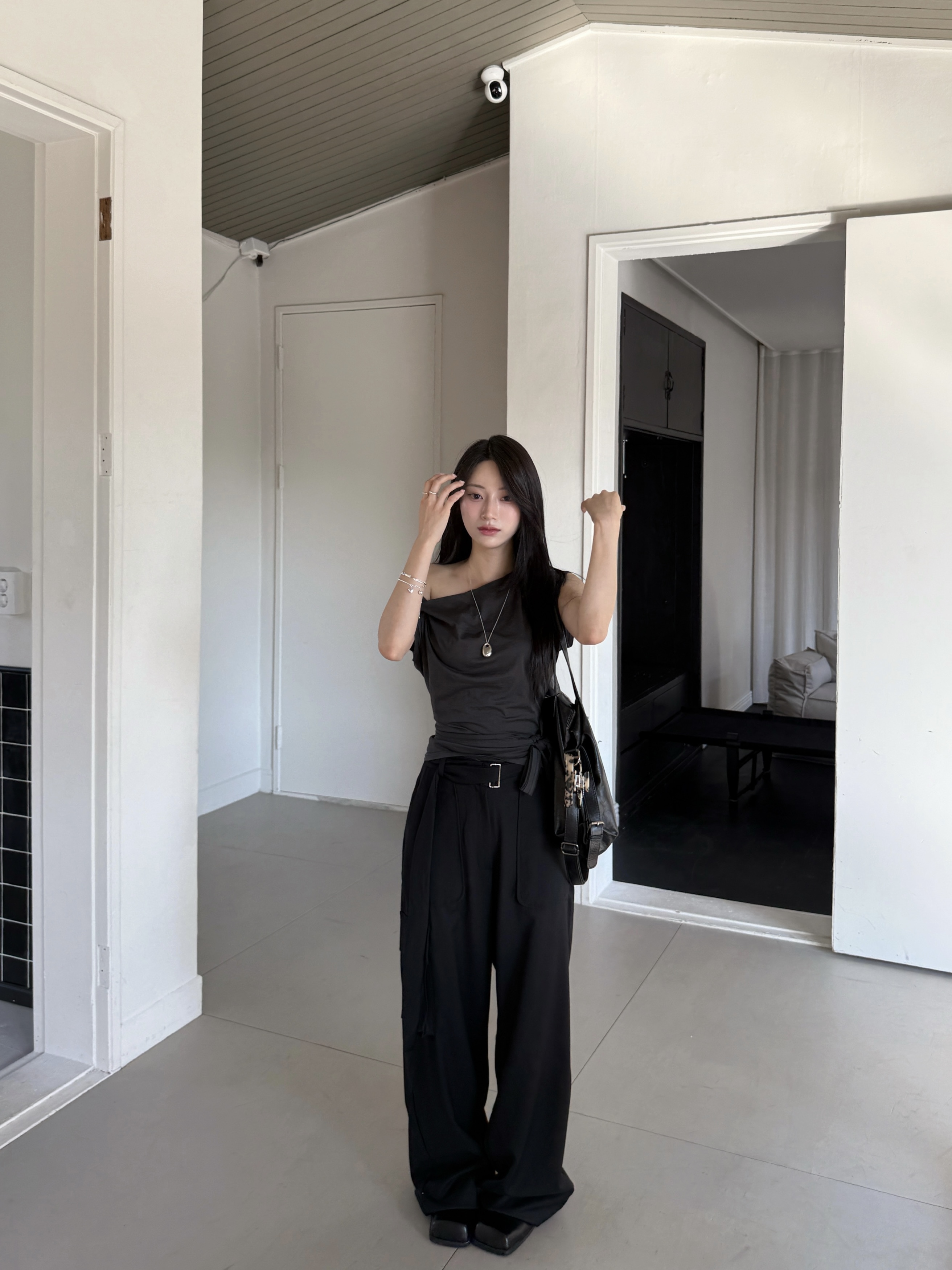 【現貨】C12 送腰飾 立體口袋西褲 (黑)