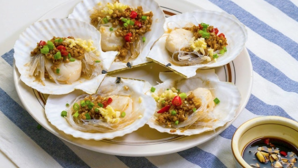 蒜蓉粉絲蒸扇貝