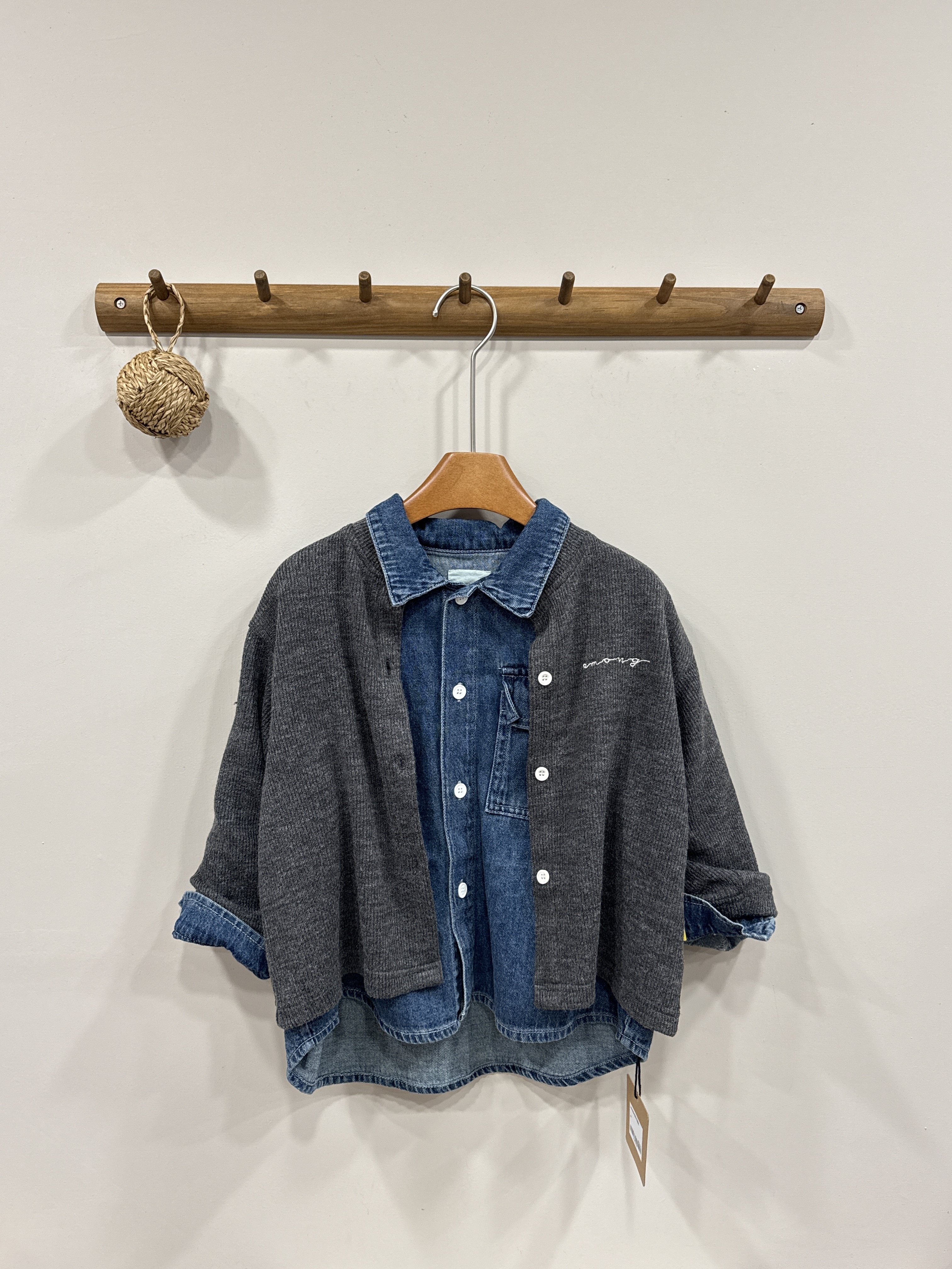 A02990特殊材質針織外套