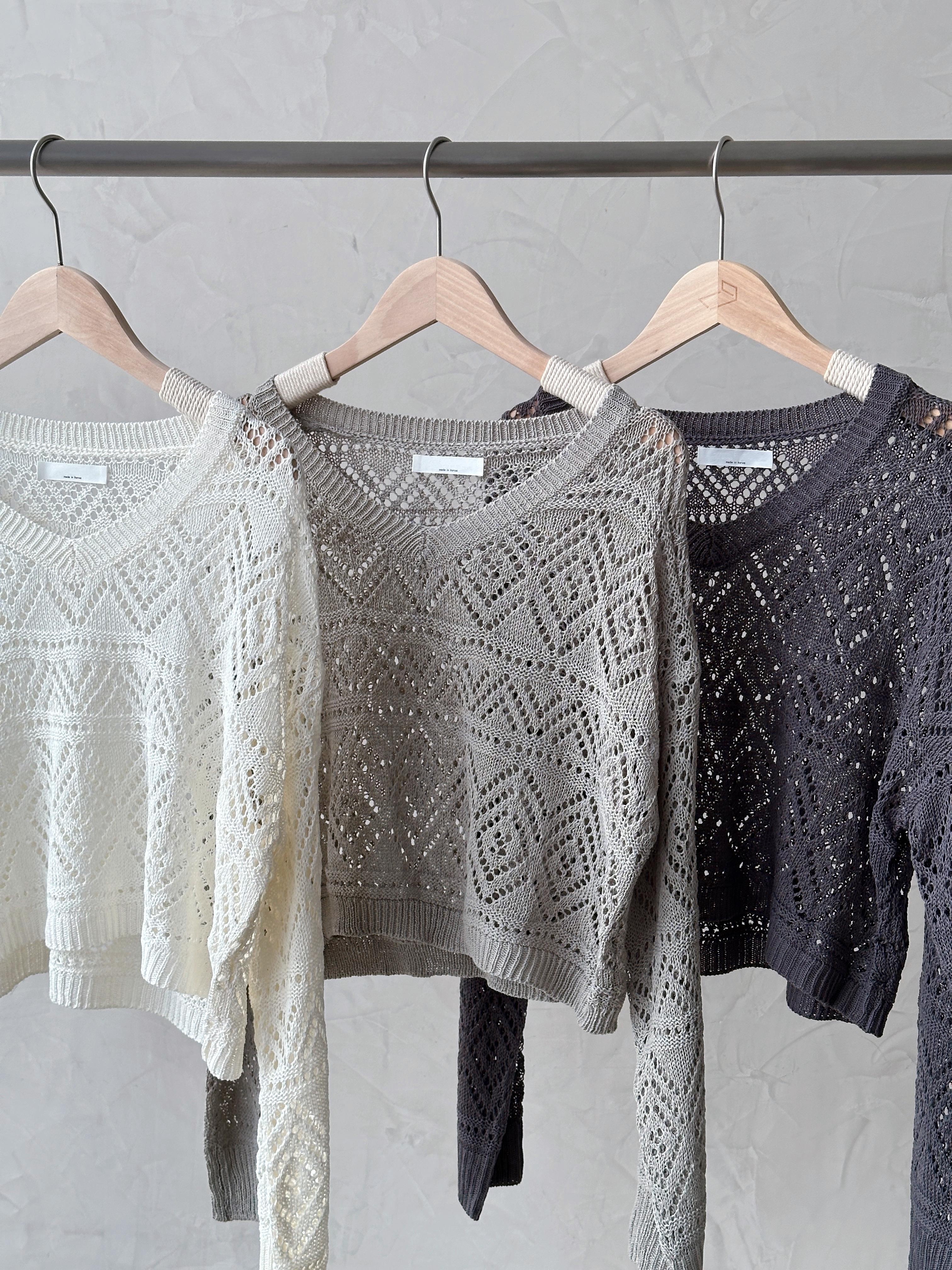 KR279 鏤空通花V領TOP-3色