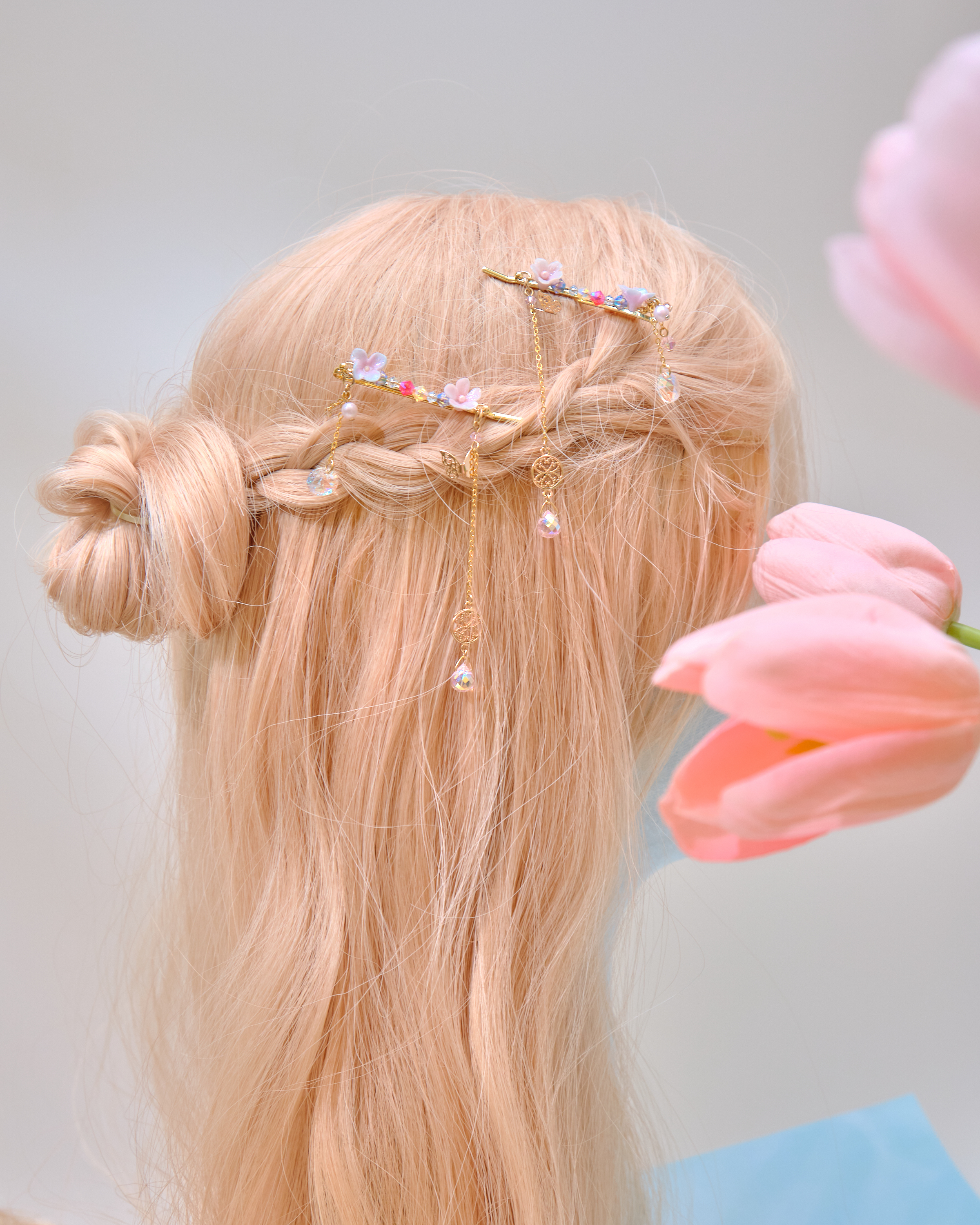 12745 小花束吊鏈雙一字夾套裝