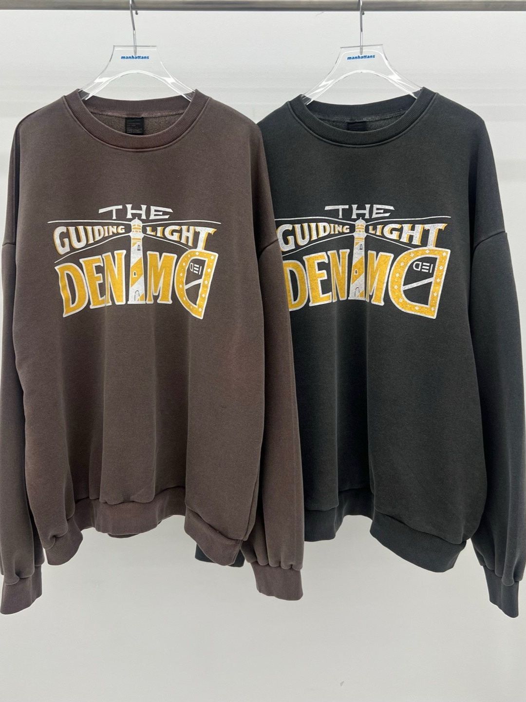 洗水英文字衛衣 manhattans-049T