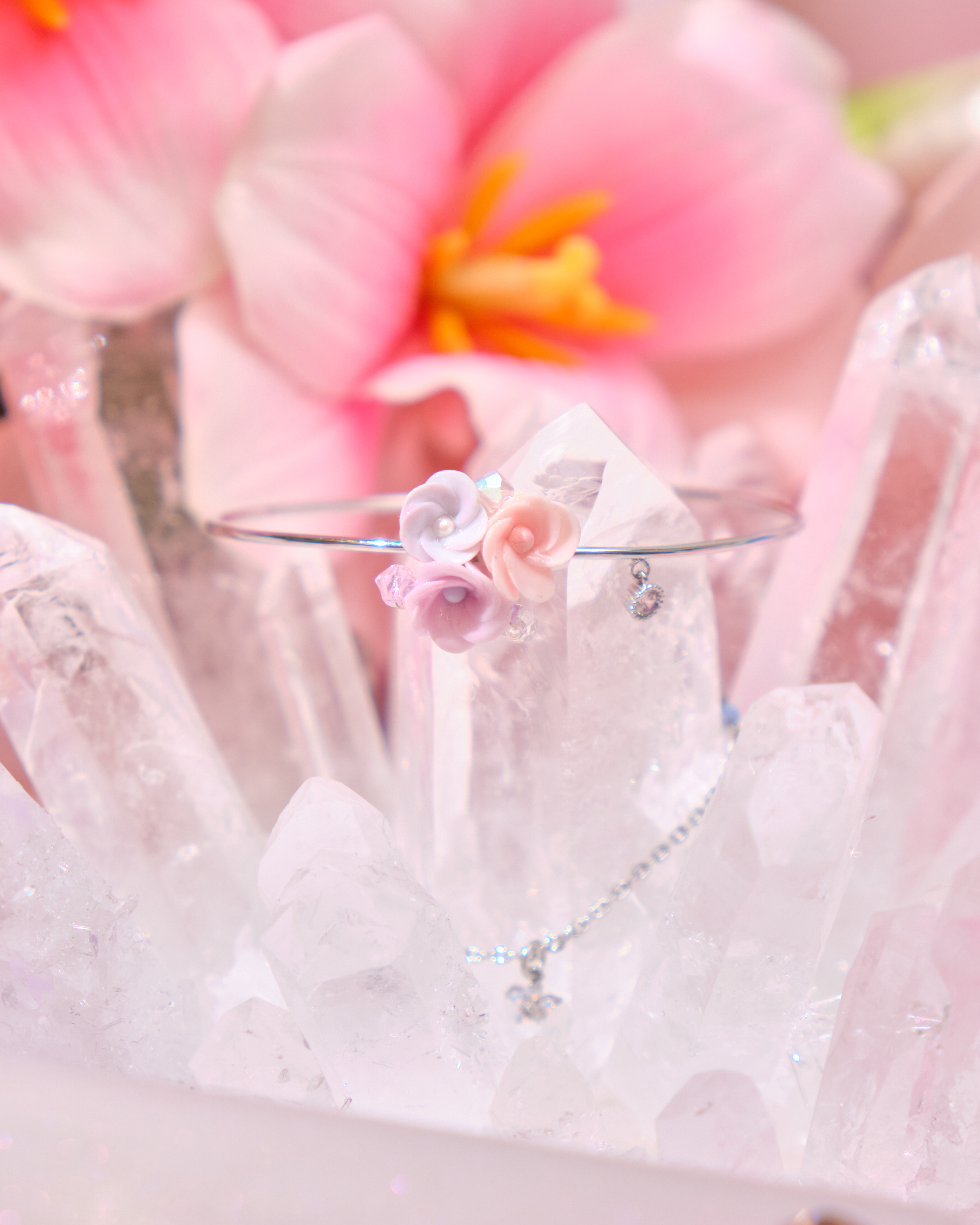 12694 優雅園林小花束鍍金/銀開口手鐲