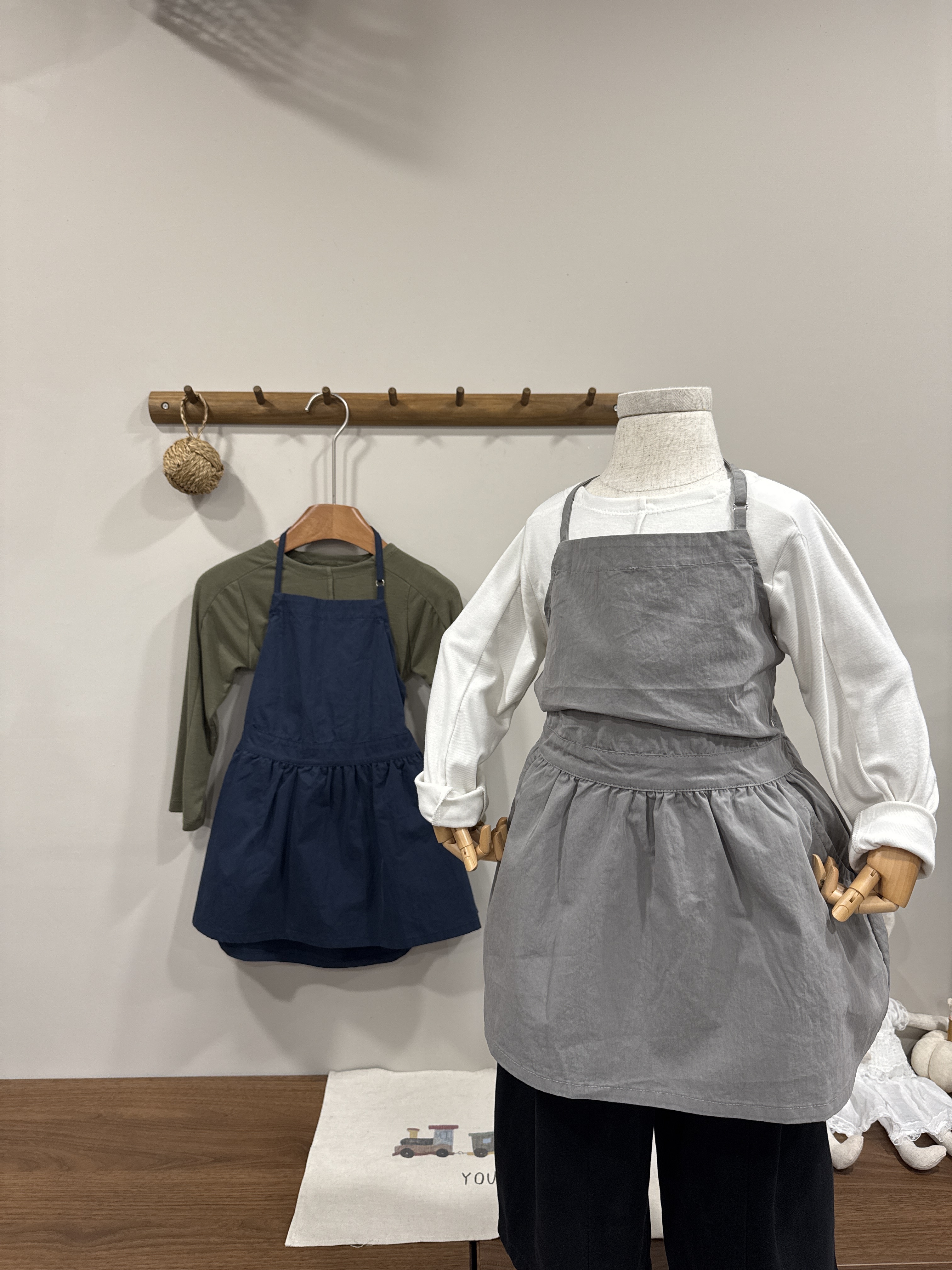 A02971設計款吊帶裙