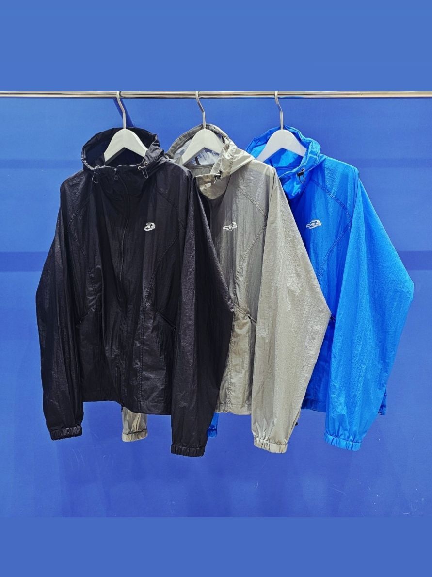 英文字連帽拉鍊外套 COVILL-216JK