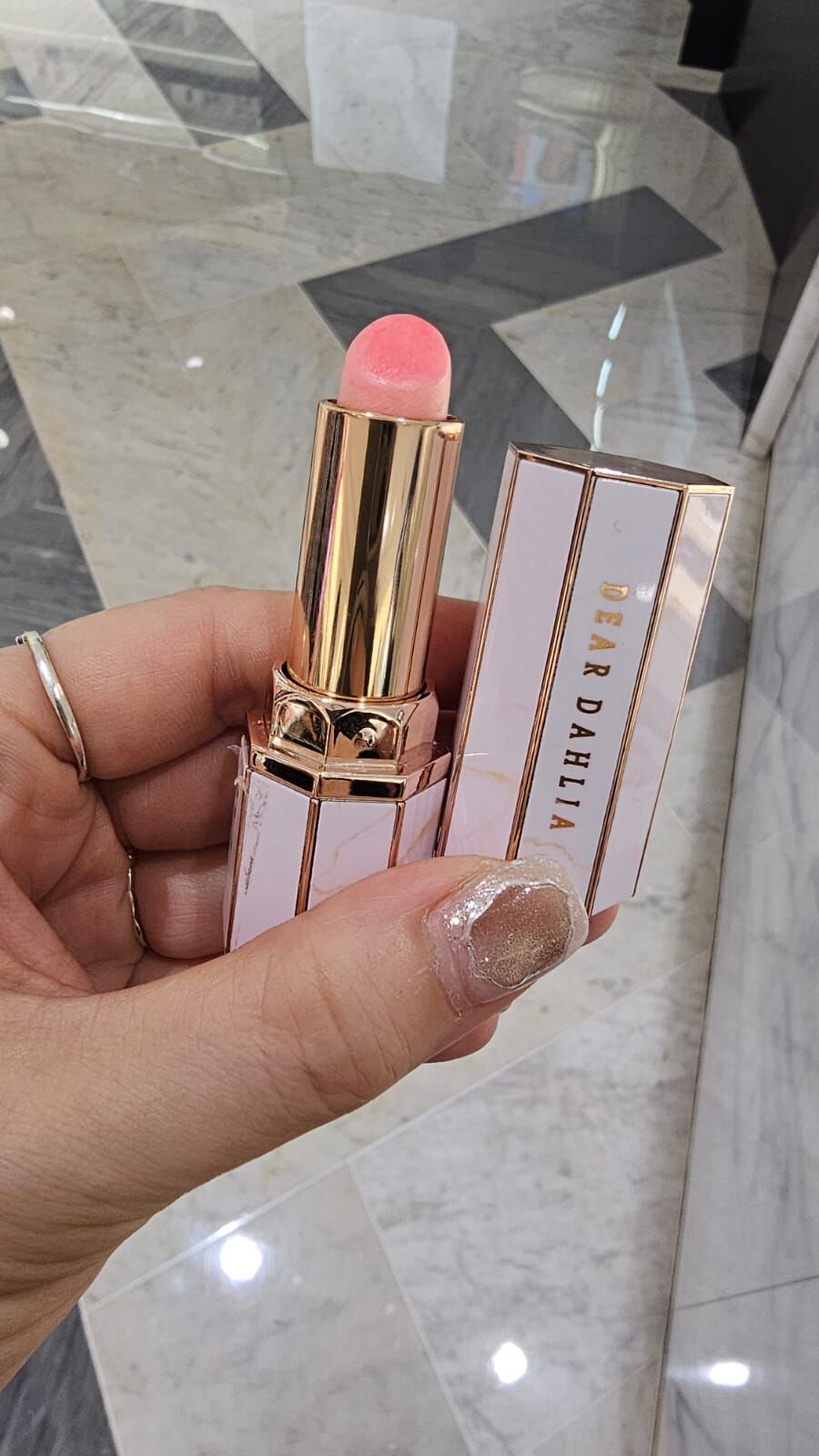 CM63 保濕潤唇膏