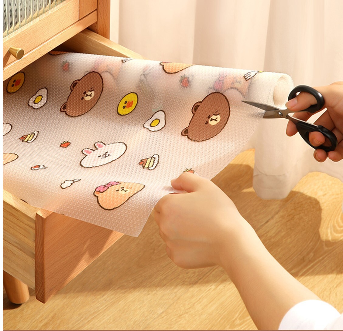 LINE FRIENDS  - 櫃墊餐墊 (防油, 防水,防潮,防霉)