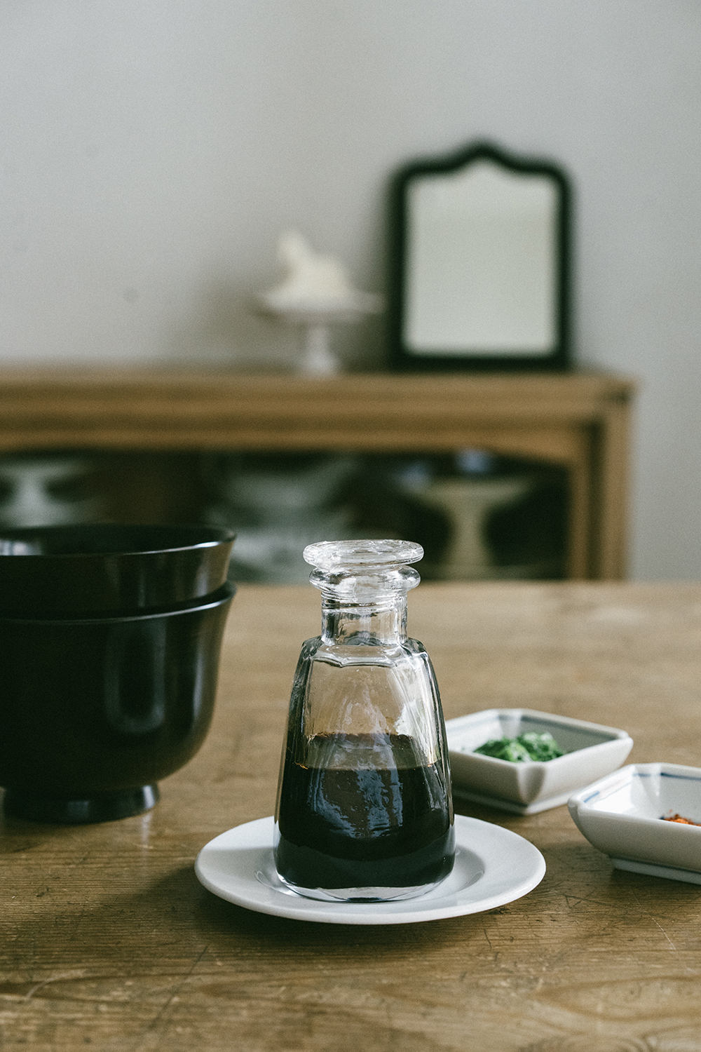 日本古典霧玻璃螺旋頂蓋江戶前醬油瓶