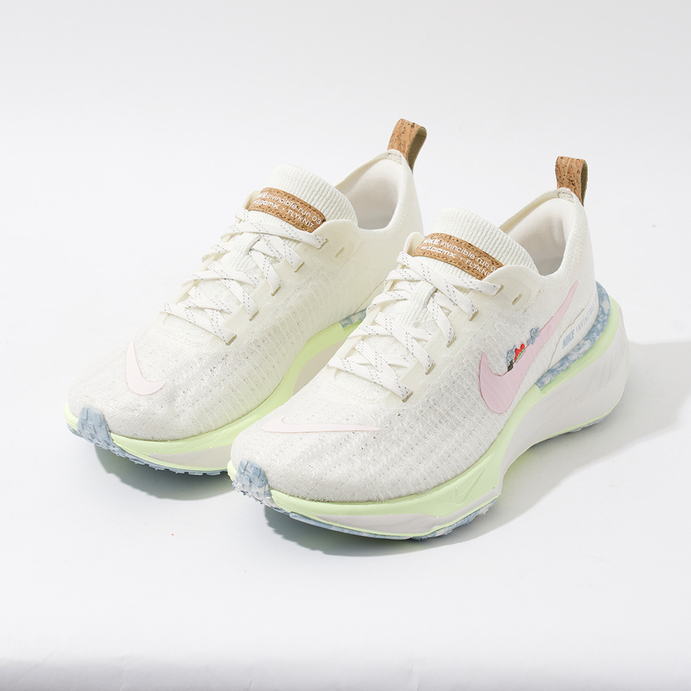 Nike ZoomX Invincible Run FK 3 女 米白 氣墊 緩震 跑鞋 慢跑鞋 IB8883-161