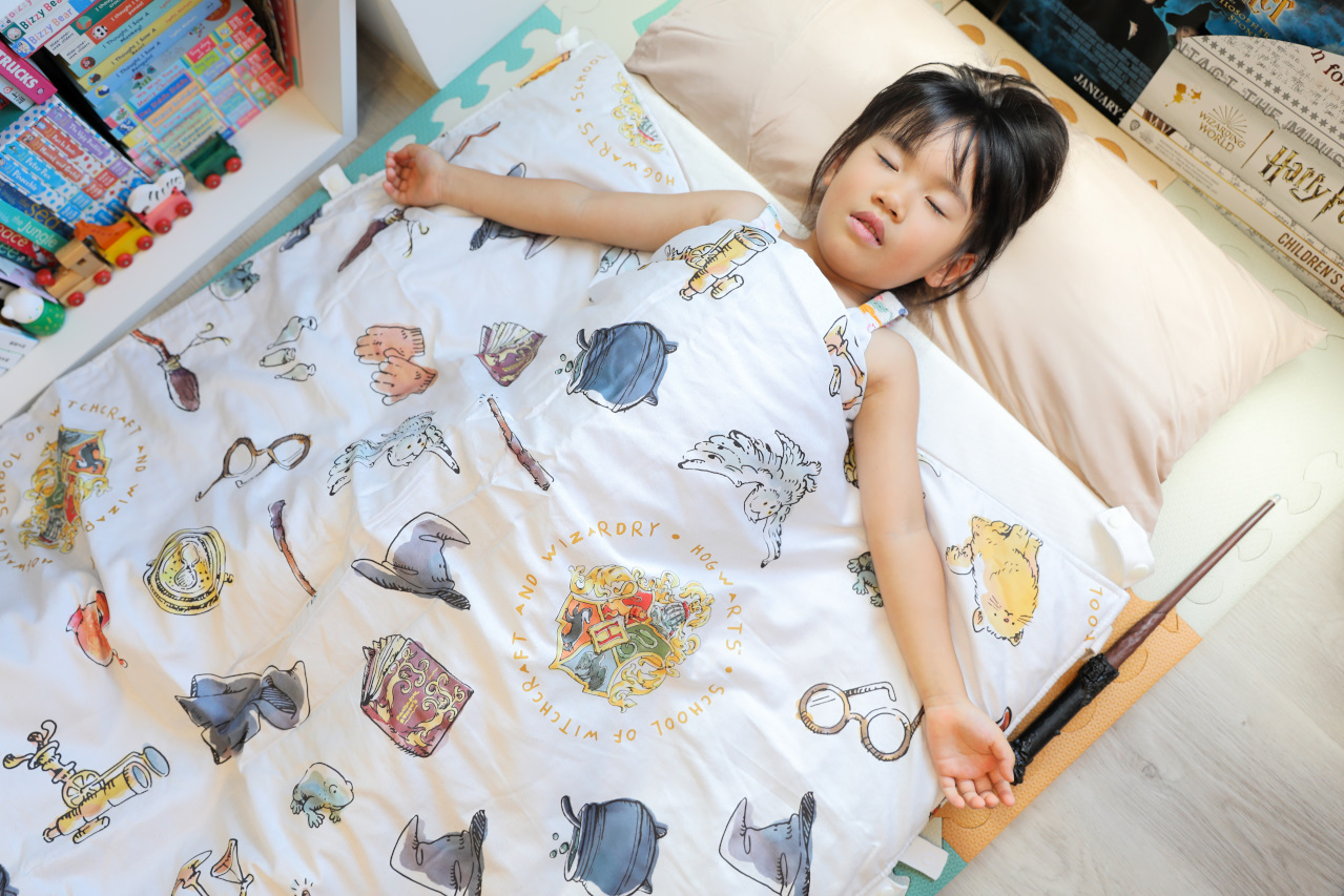 幼兒園必備物品推薦! 媽咪學苑 赫媽咪 homemommy 哈利波特聯名款 天絲兒童睡袋 (彈力支撐睡墊)