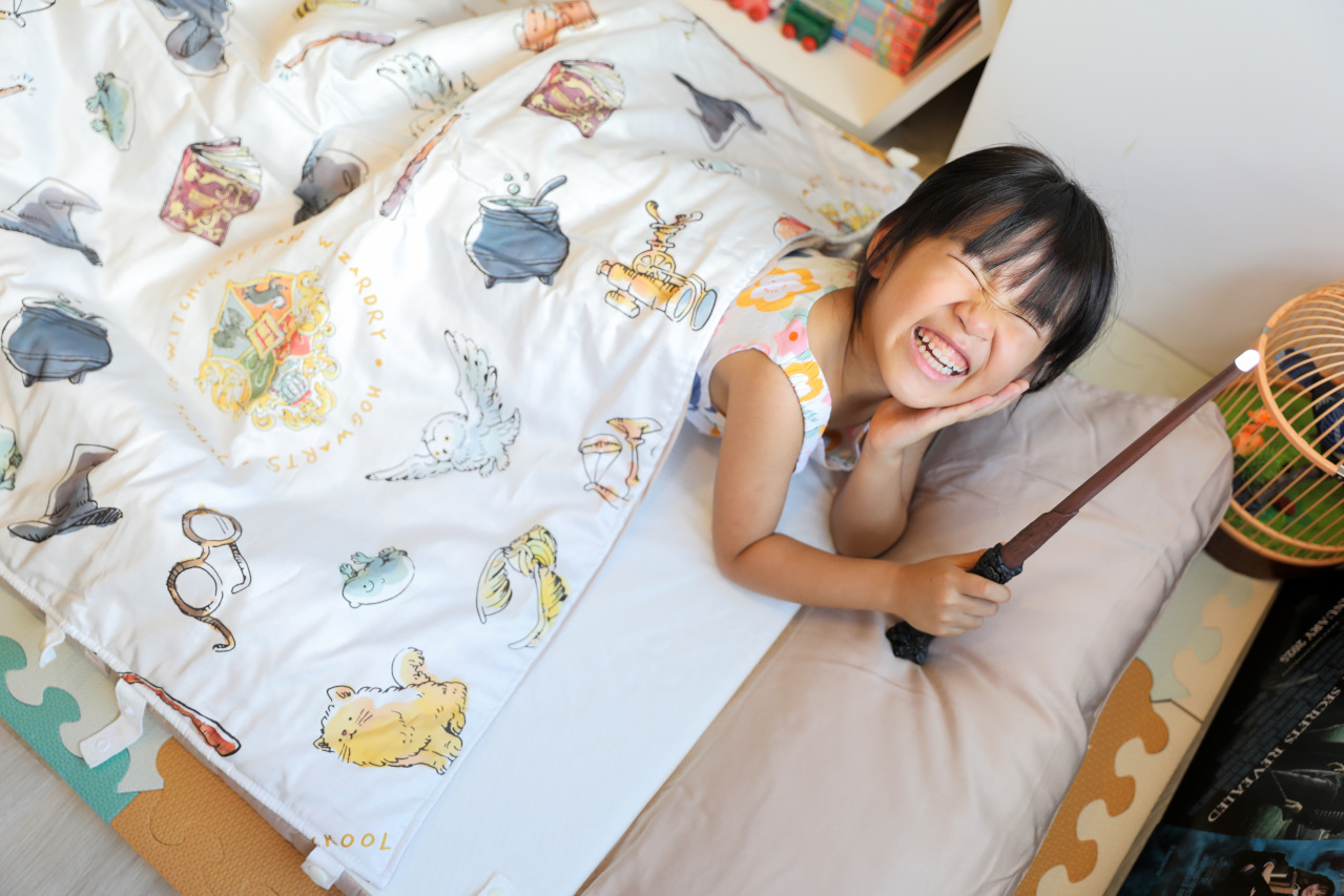 幼兒園必備物品推薦! 媽咪學苑 赫媽咪 homemommy 哈利波特聯名款 天絲兒童睡袋 (彈力支撐睡墊)