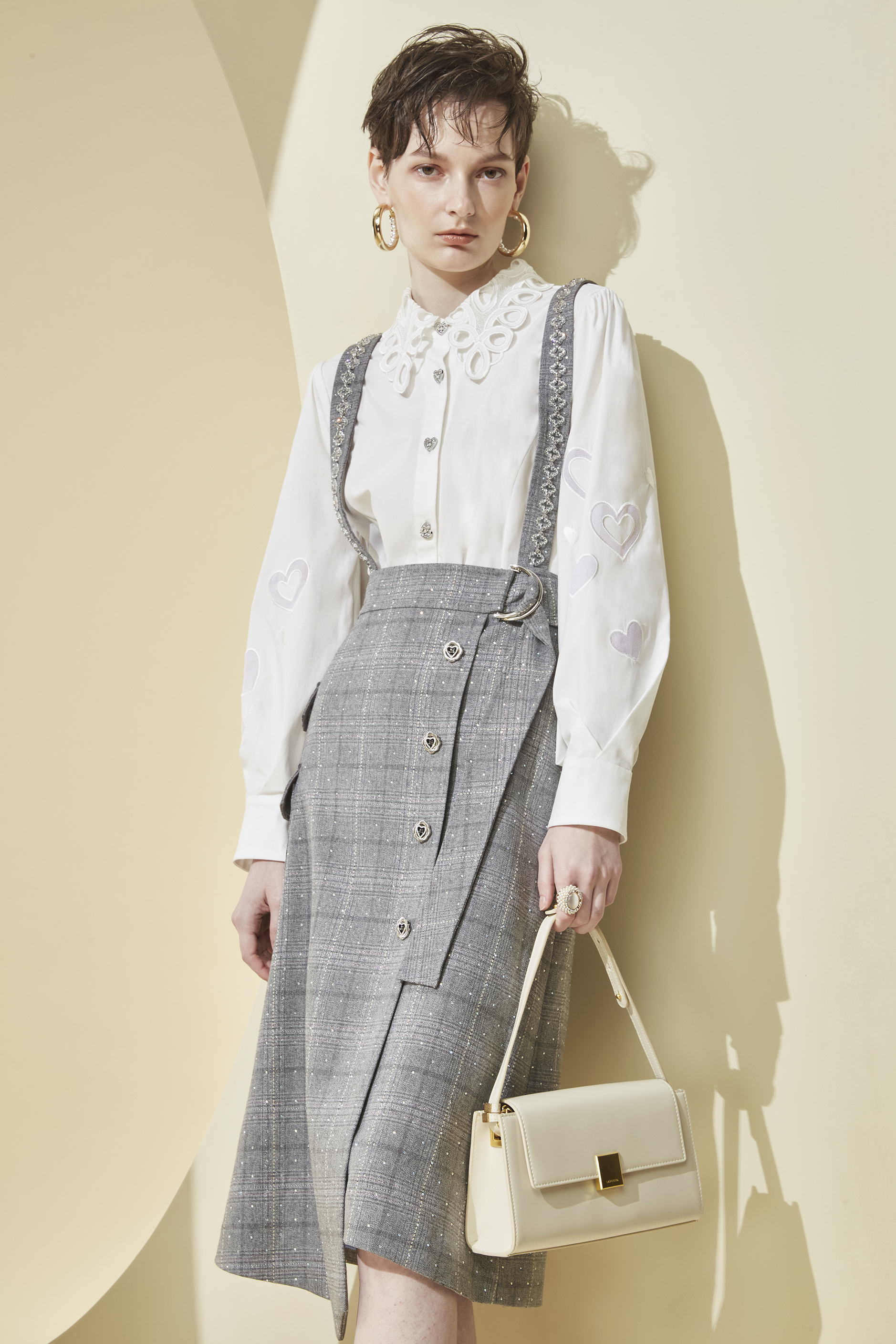 BB1HA032C1 鑽鑽格紋不規則長A裙 (附活動背帶 / 官網限定)