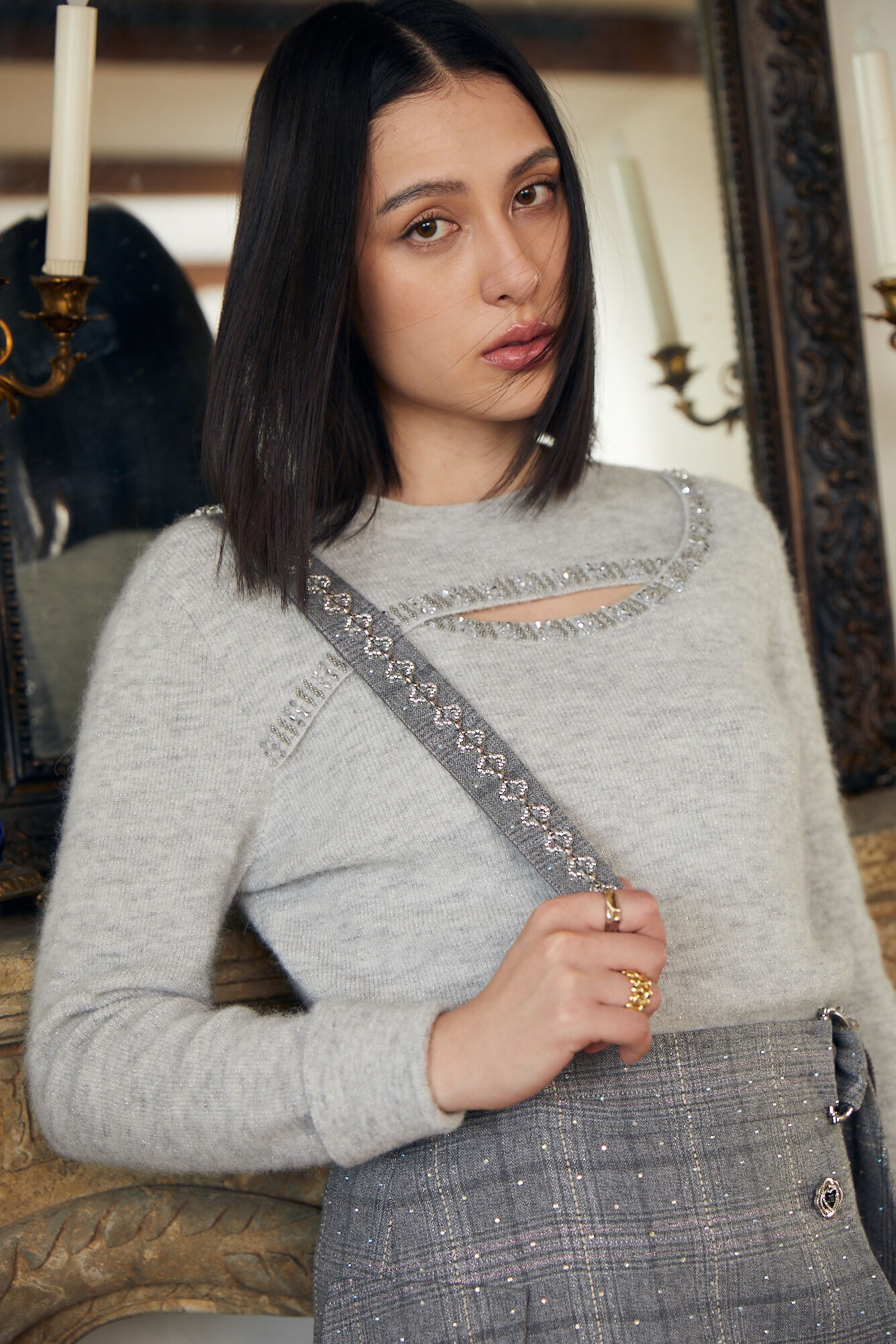 BB1HA032C1 鑽鑽格紋不規則長A裙 (附活動背帶 / 官網限定)