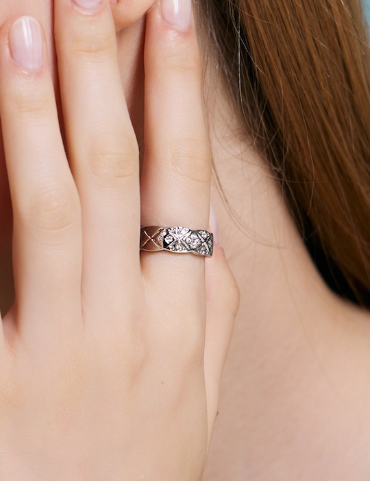 【鈦鋼】微鑲菱格戒指(銀)