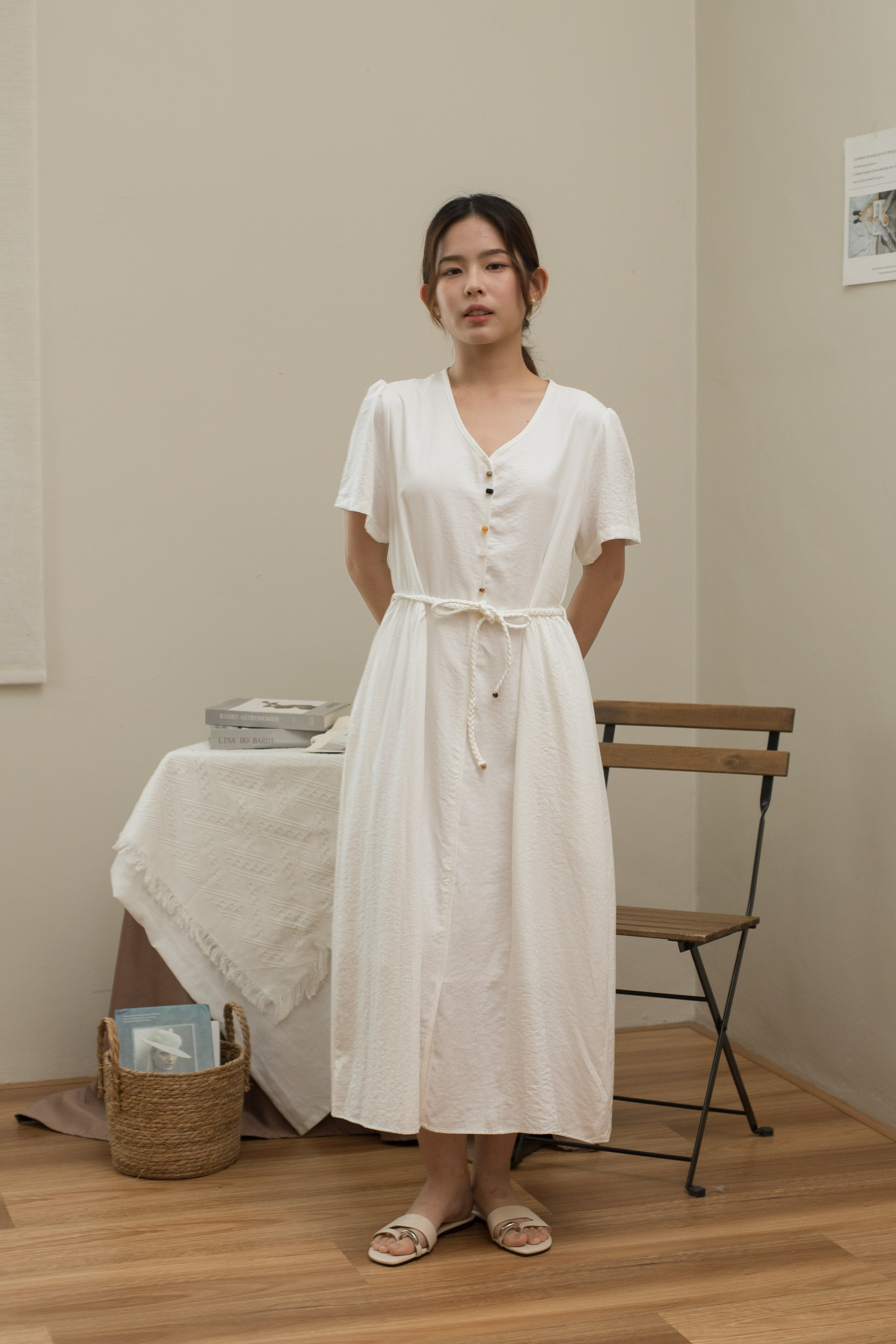 Vennis Gathered Dress White - 2493DLWHI