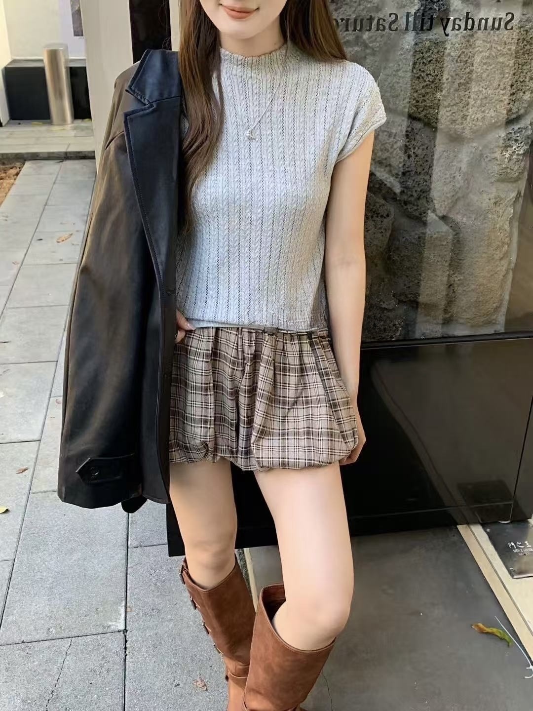 611 微高領包袖麻花紋上衣