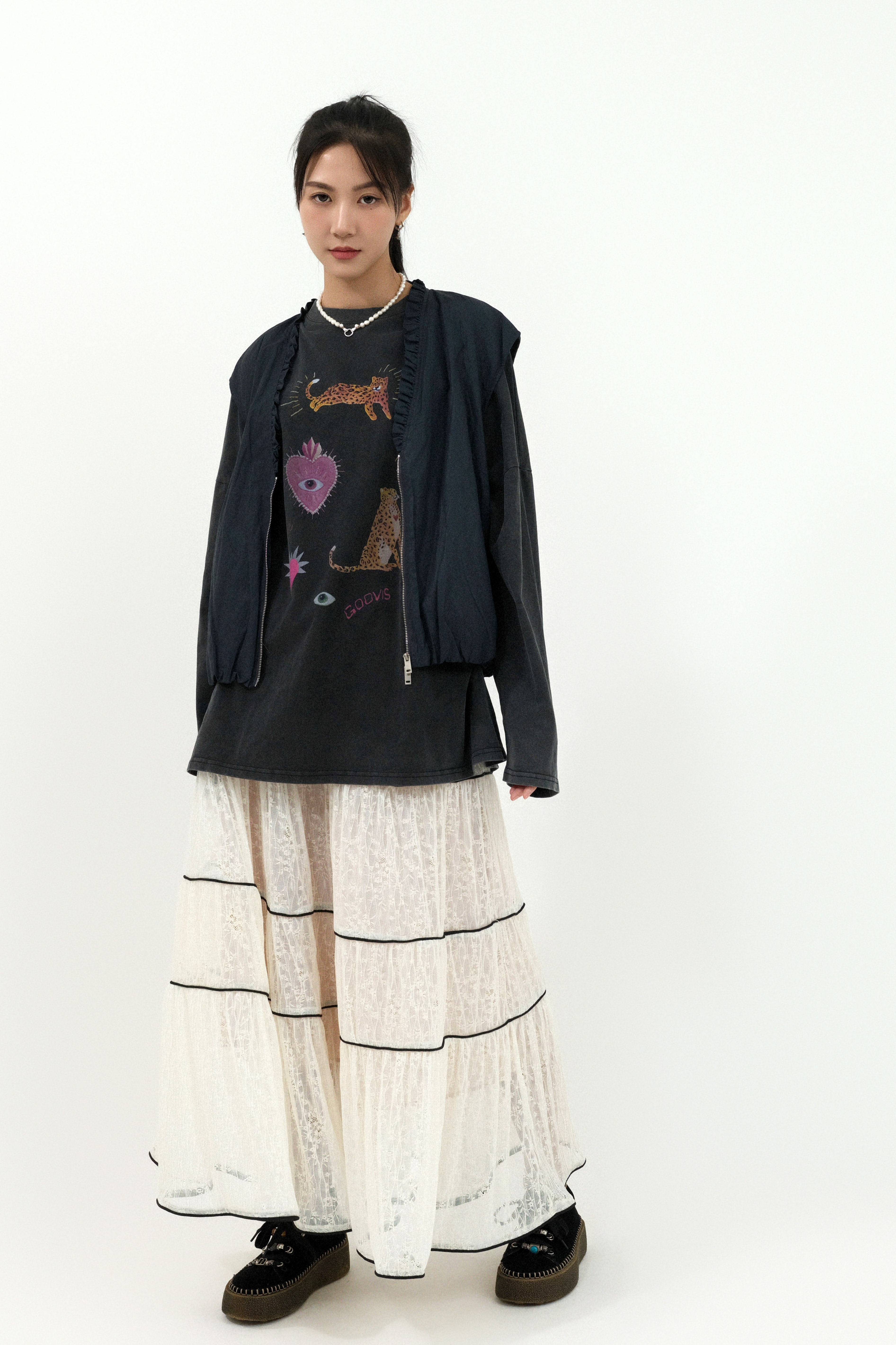 FW25_0029（背心外套＋Tee＋半截裙）