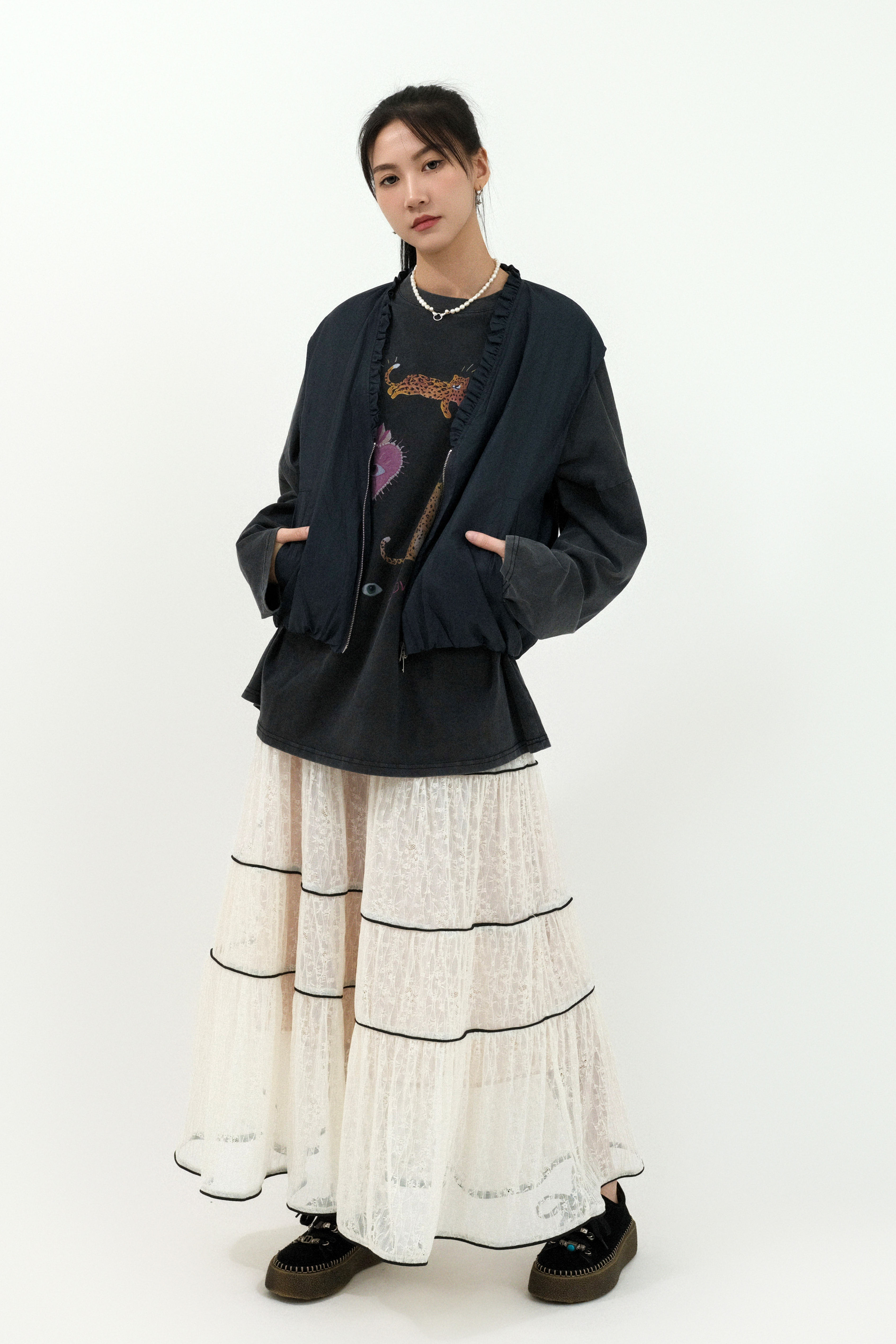 FW25_0029（背心外套＋Tee＋半截裙）